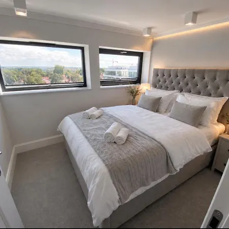 Dune B- Royal Penthouse -sea View ميلنو